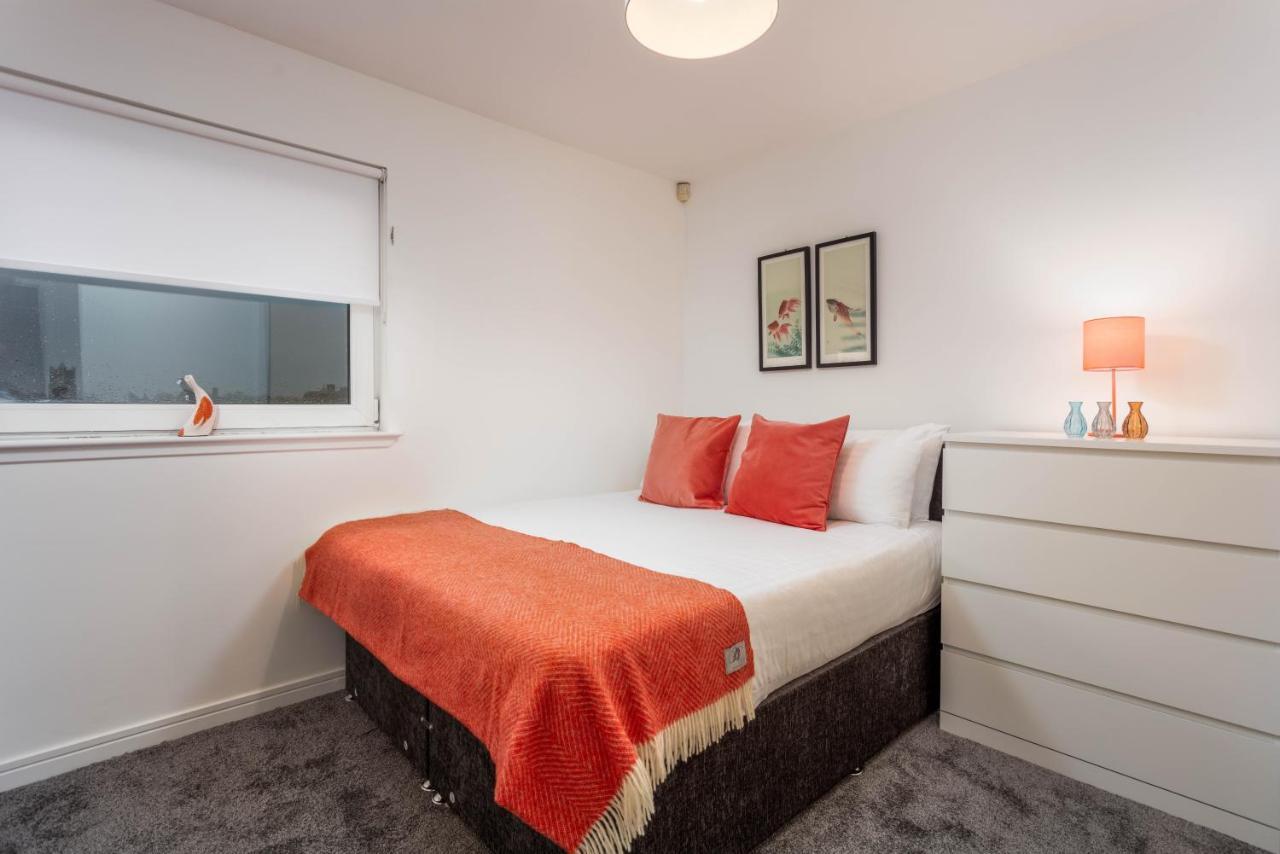 Walker Suite No73 - Donnini Apartments Kilmarnock Exterior foto